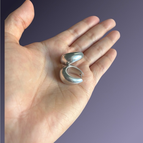 TOM WOOD Ice Hoop Medium - Picture 2 of 5